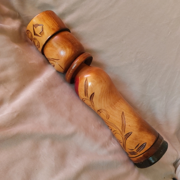 20" Wooden carved Kokeshi doll - Picture 3 of 7